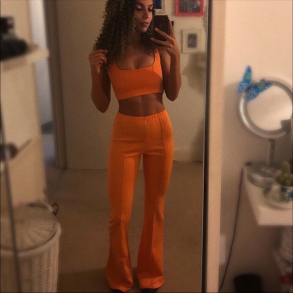 Two piece set - Picture 2 of 4